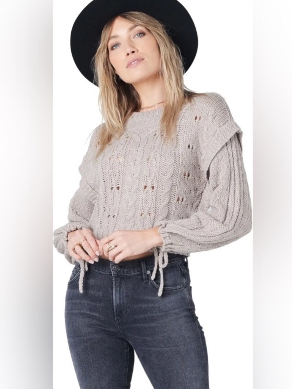 saltwater LUXE Taupe Cable Knit Crewneck Sweater 🆕